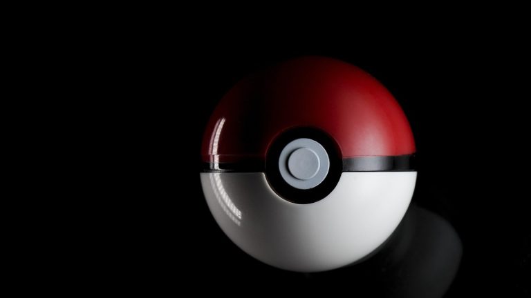 Quel service de certification de carte Pokémon choisir selon votre objectif : collection ou revente